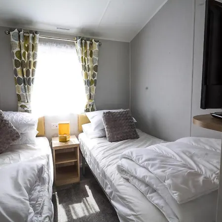 Beautiful 6 Berth Caravan At Southview Holiday Park In Skegness Ref 33031S Exterior photo